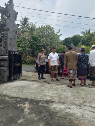 Peresmian Gedung Kantor Perbekel Desa Tigawasa